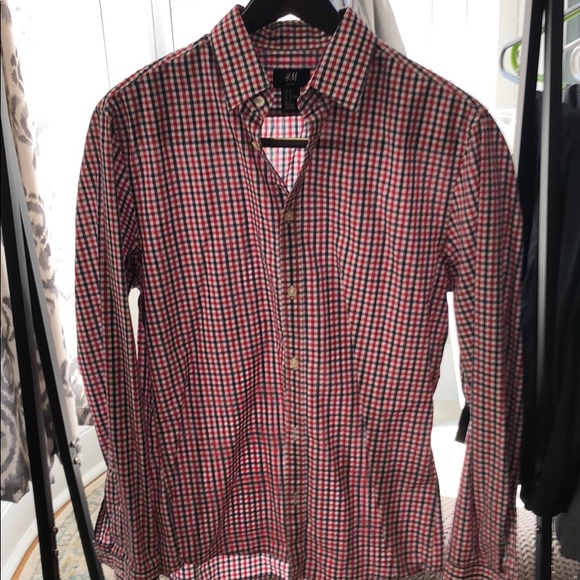 Red check shirt - Picture 1 of 3